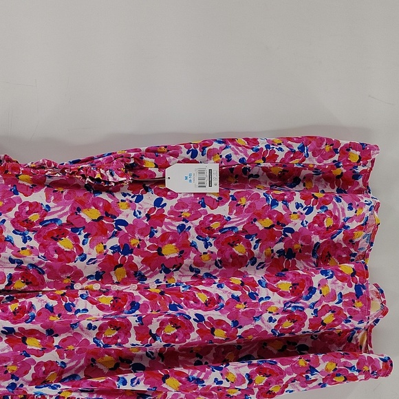 Time & Tru Pink Floral Pullover Blouse Sleeveless Top Button Front NWT Medium - Picture 3 of 8